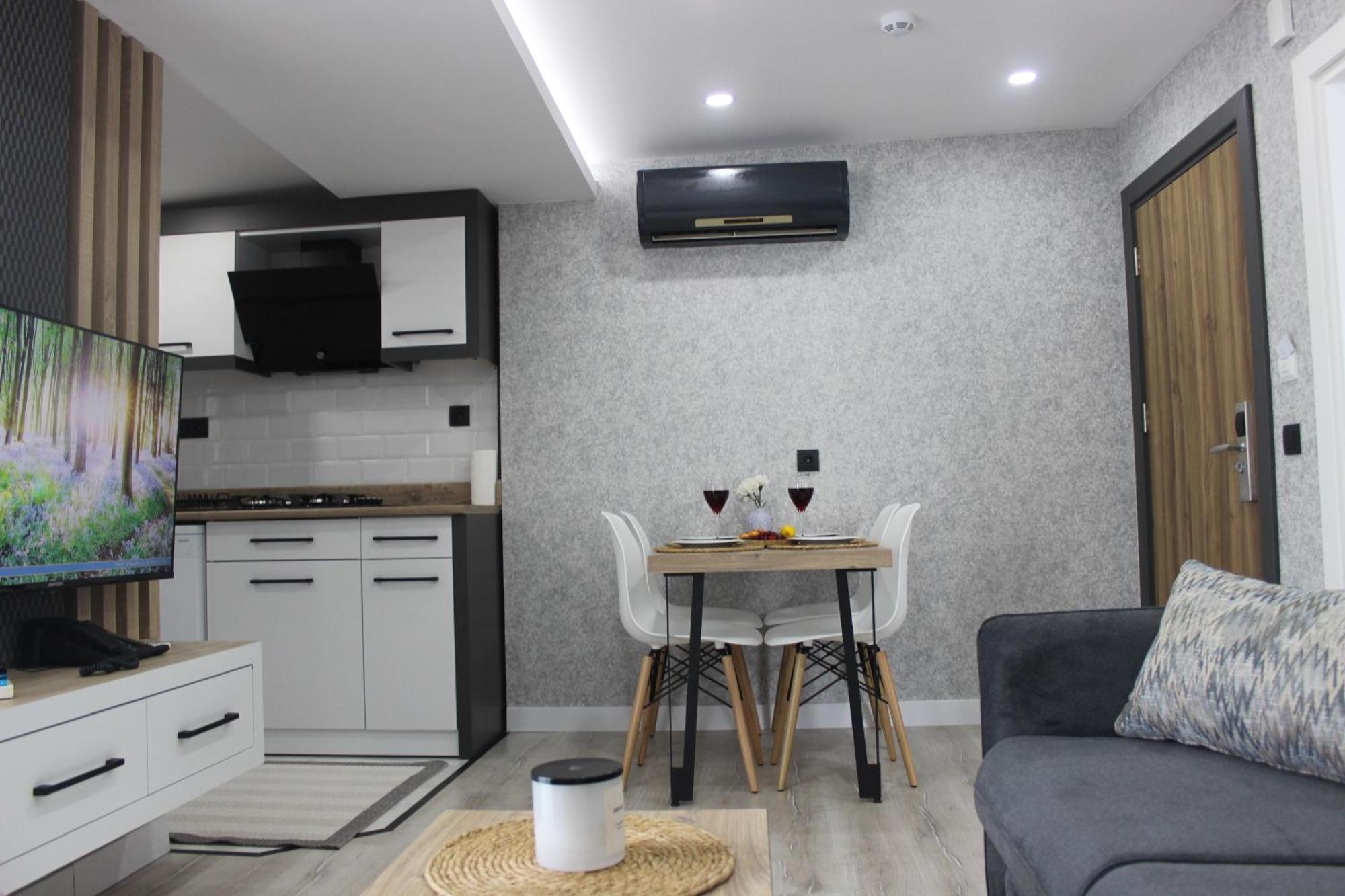 Cosy Hotel *